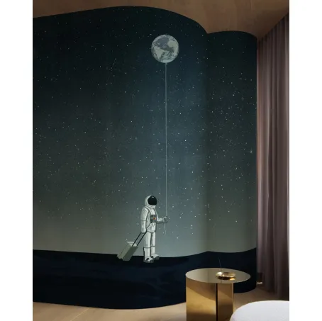 Carta da parati Walking with the Moon di Wall&Decò