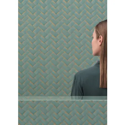 Carta da parati in tessuto non tessuto Yumi con grafica stilizzata di Wall&Decò