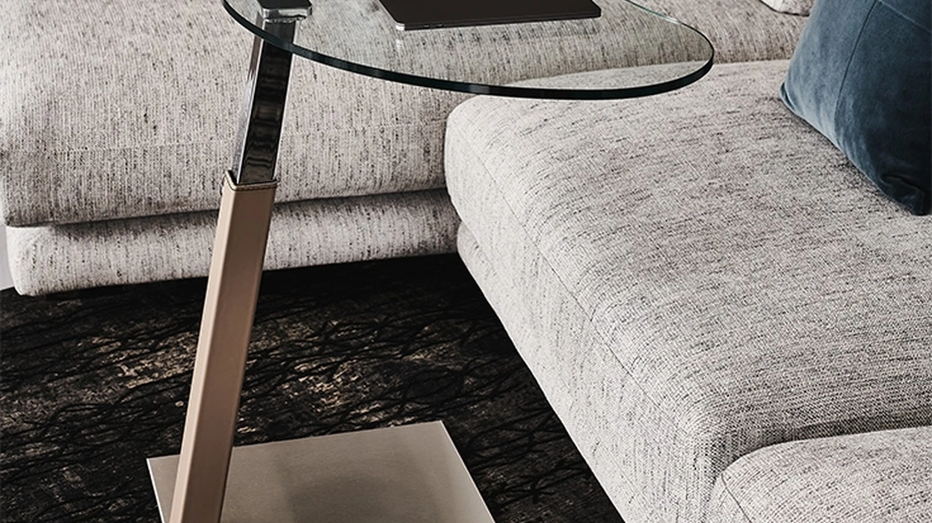 Tavolino in vetro e acciaio inox Lap di Cattelan Italia