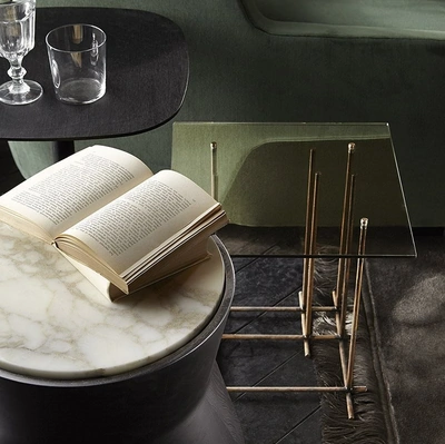 Tavolino Dama con piano in marmo e struttura in legno massello di Gallotti&Radice