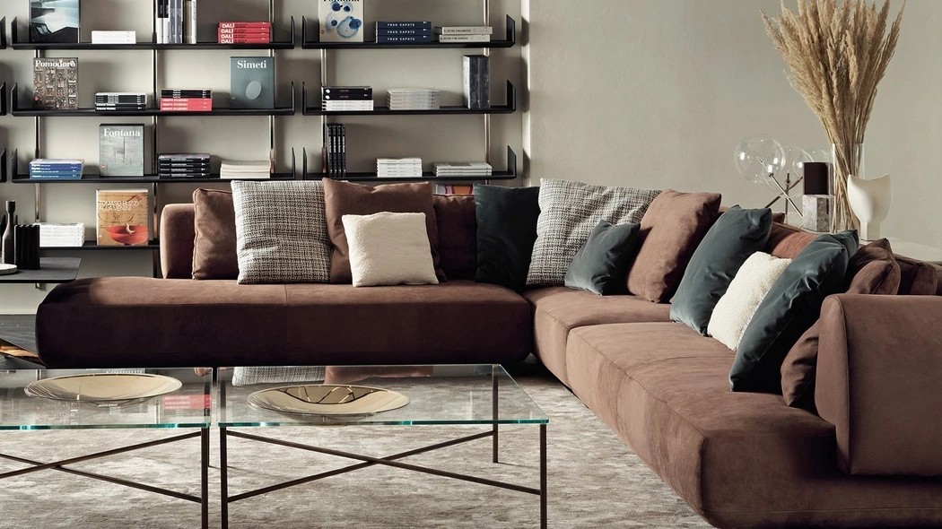 Tavolino in cristallo con piatto in ottone lucido Golden Moon di Gallotti&Radice