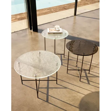 Tavolino rotondo con top in vetro dalla superficie irregolare Nemu di Desirèe
