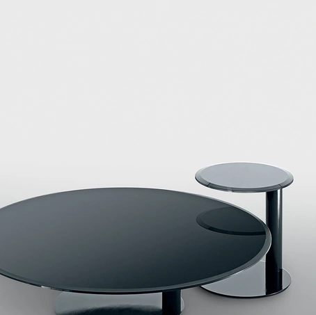 Tavolino rotondo in cristallo retroverniciato con struttura in metallo Oto Mini di Gallotti&Radice