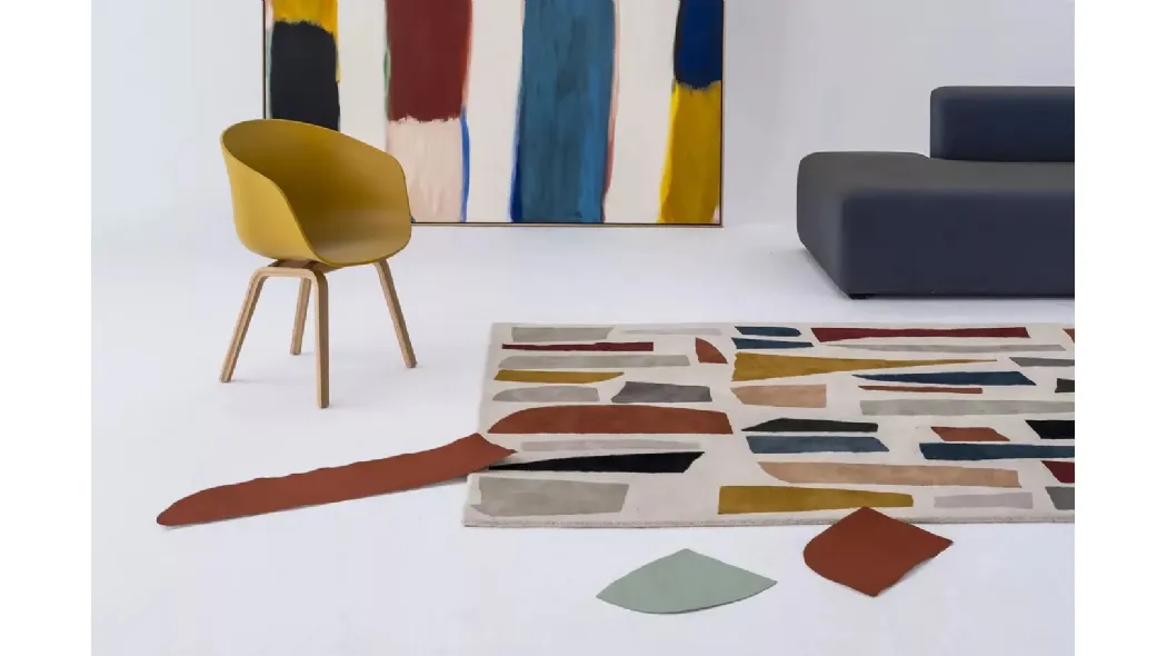 Tappeto con geometrie colorate su fondo chiaro Tones Pieces Kilim di Nanimarquina