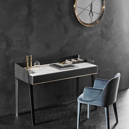 Scrittoio Soho in massello di frassino con piano in marmo di Gallotti&Radice