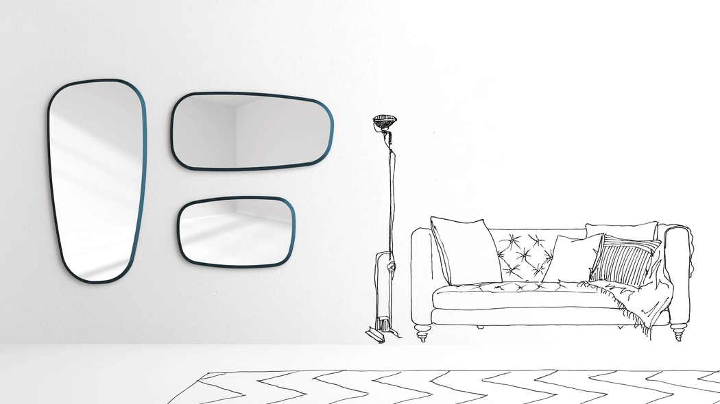 Specchio modello Specchio con cornice in legno laccato di Minotti Italia