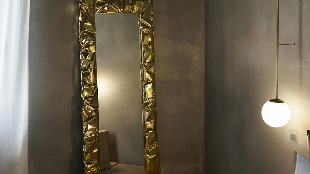 Specchio Tab-u Mirror di Opinion Ciatti