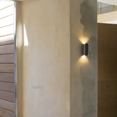 Lampada da parete Alpha di Vibia