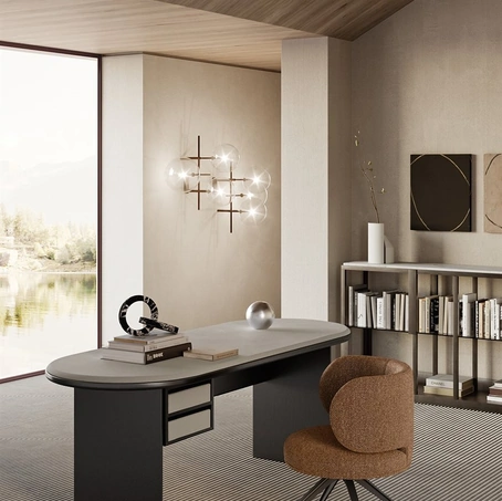Lampada da parete Bolle Aria in cristallo trasparente soffiato con parti metalliche in ottone brunito a mano di Gallotti&Radice