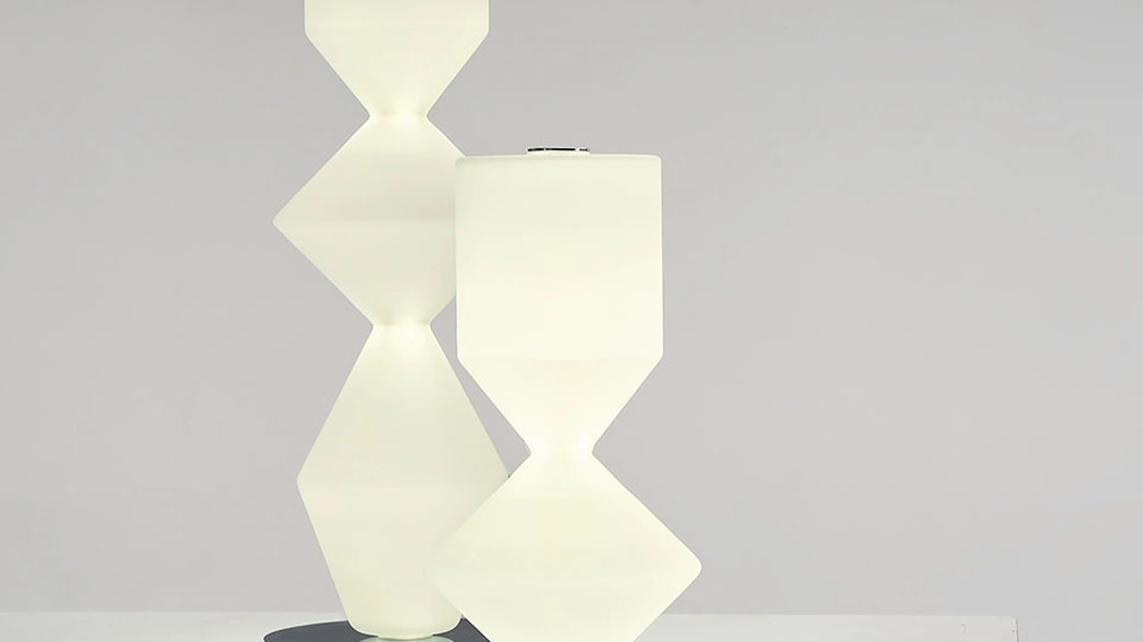 Lampada da tavolo Costantina Opal di Mogg