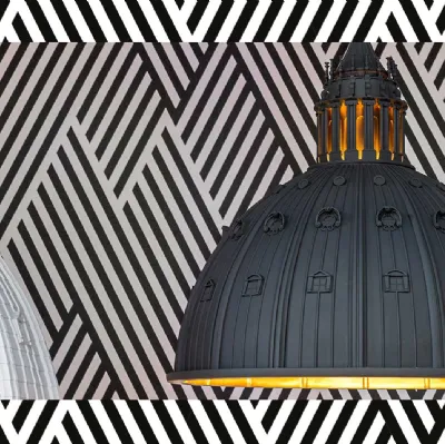 Lampada a sospensione in resina che ricorda la cupola di San Pietro Cupolone di Seletti