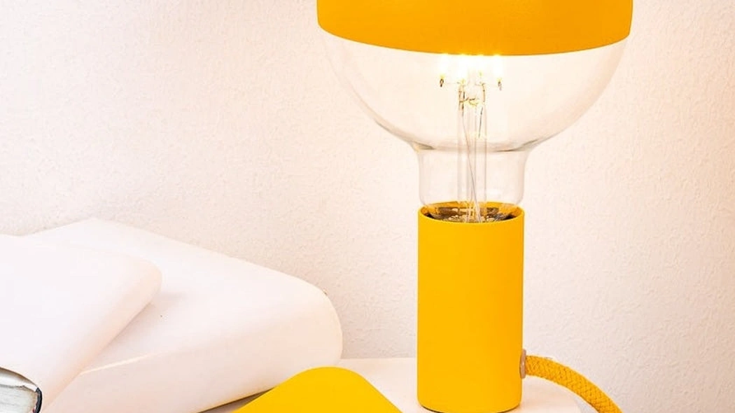 Lampada da tavolo Iride Maria di Filotto
