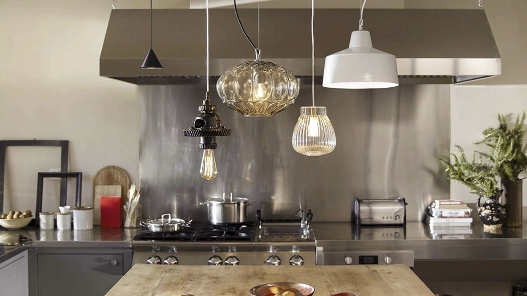 Lampada a sospensione in ceramica e vetro Cluster di Karman