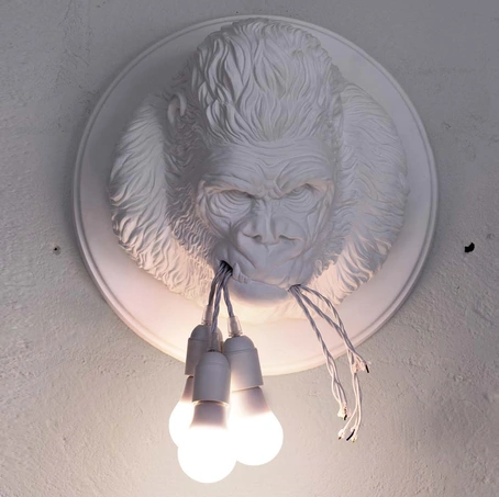 Lampada da parete in ceramica Ugo Rilla di Karman