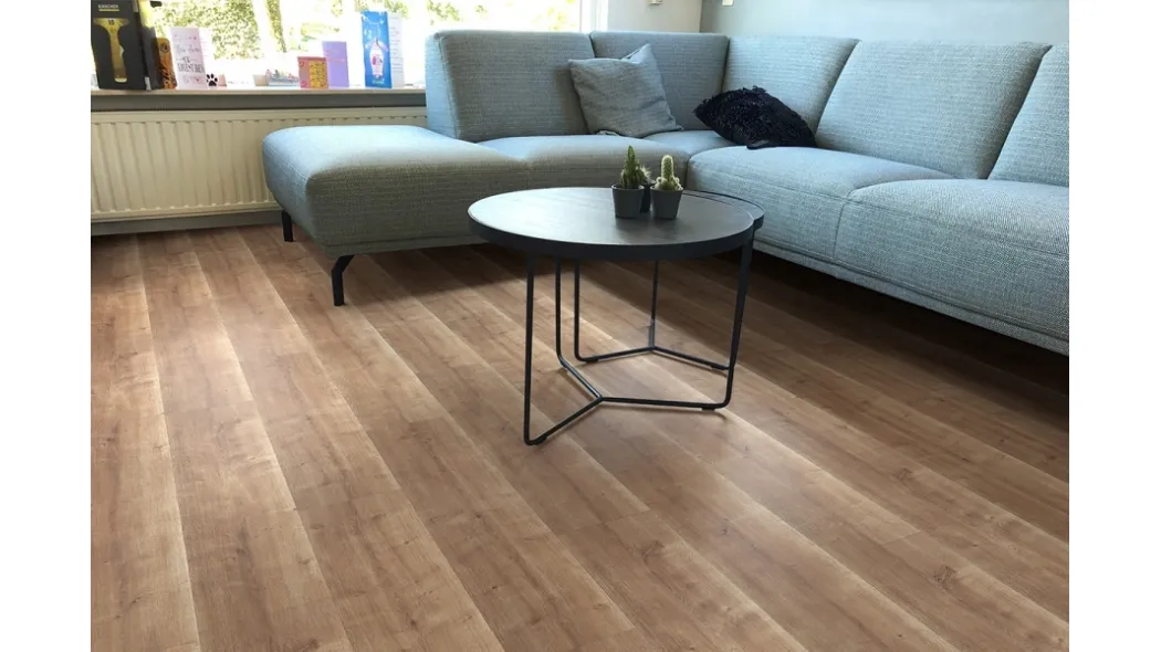 Parquet in laminato Infinity Oak Natural Living Syncro Plank di Skema