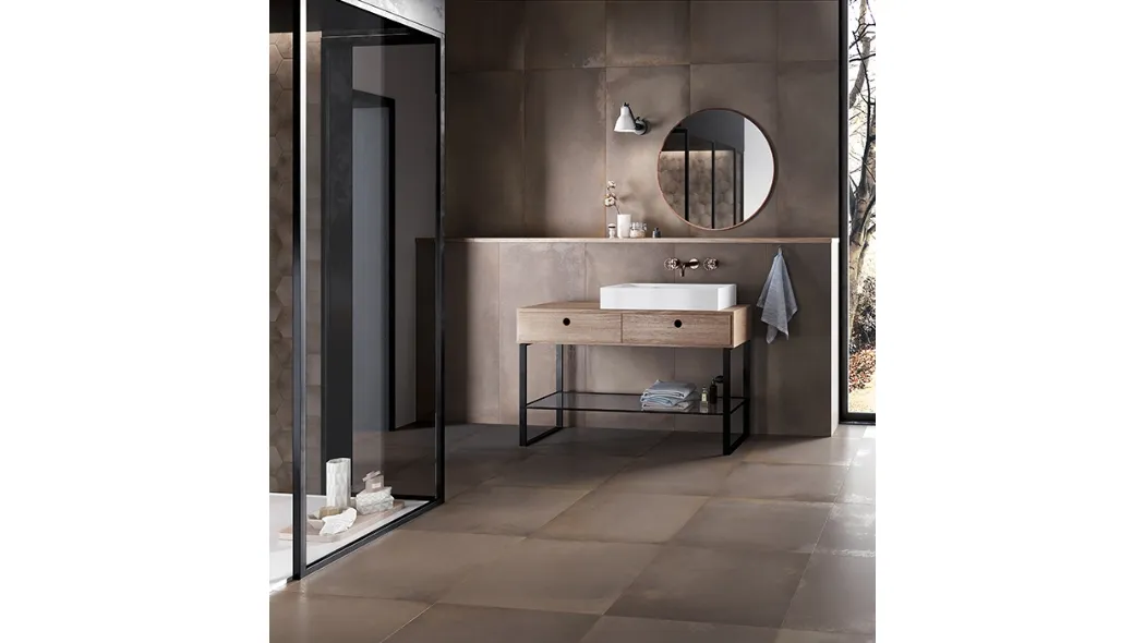 Piastrelle quadrate effetto metallo Betonmetal Copper di Terratinta