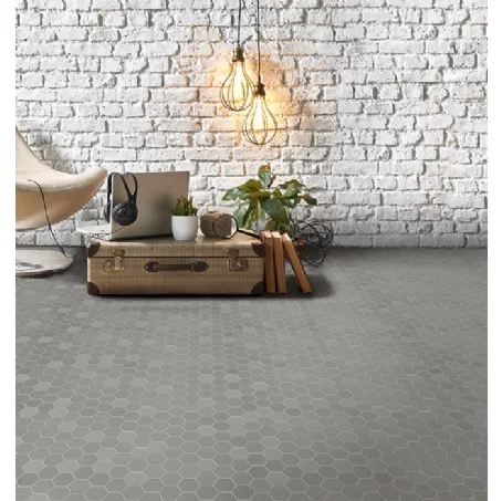 Piastrelle come piccole tessere esagonali di un mosaico in gres porcellanato Hexa Wild Sage Mosaico di Terratinta