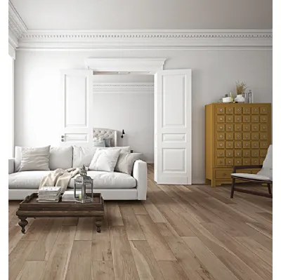 Piastrelle in gres porcellanato che riproducono fedelmente le venature del legno di rovere Nodi Scirocco di Terratinta