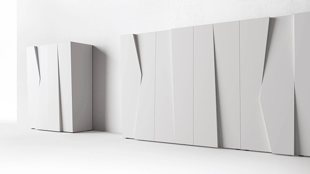 Armadio ad ante battenti Lady&Man di Minotti Italia