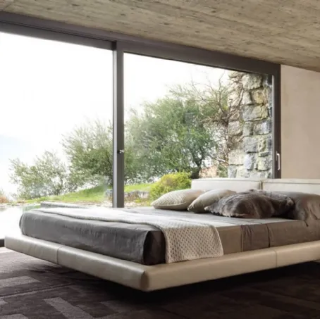 Letto in pelle con testiera dal design essenziale Zenith di Desirèe