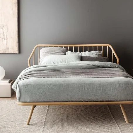 Letto matrimoniale con testiera Trama Legno di Pianca
