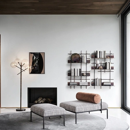 Libreria sospesa in rame brunito Navigli di Gallotti&Radice