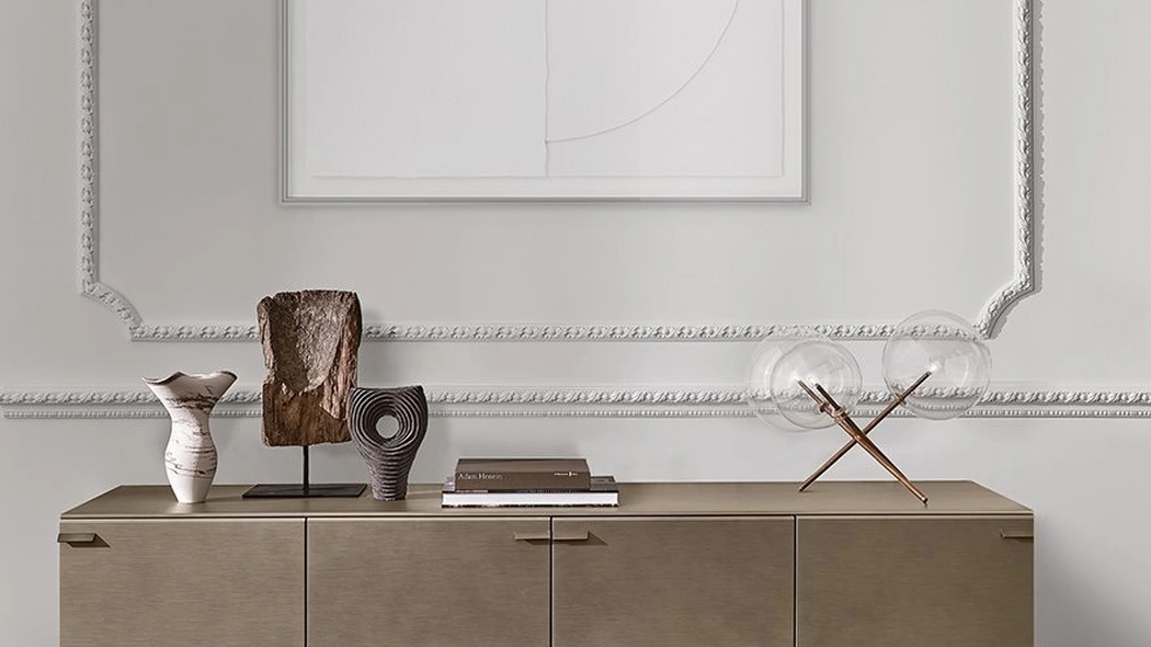 Madia in cristallo extralight temperato verniciato nella finitura gold grey Pandora Cashmere di Gallotti&Radice