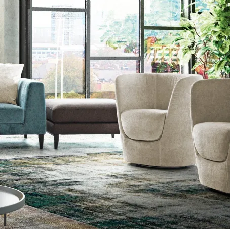 Poltroncina rivestita in tessuto Oplà di Pianca