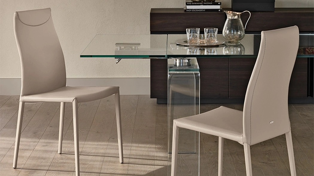 Sedia rivestita in ecopelle Maya Flex di Cattelan Italia