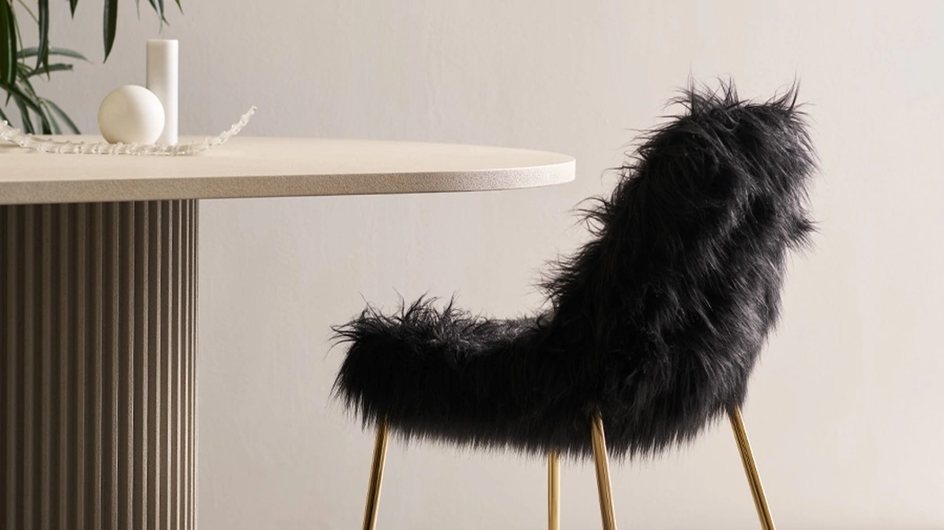 Sedia Mammamia Fur in eco pelliccia di Opinion Ciatti