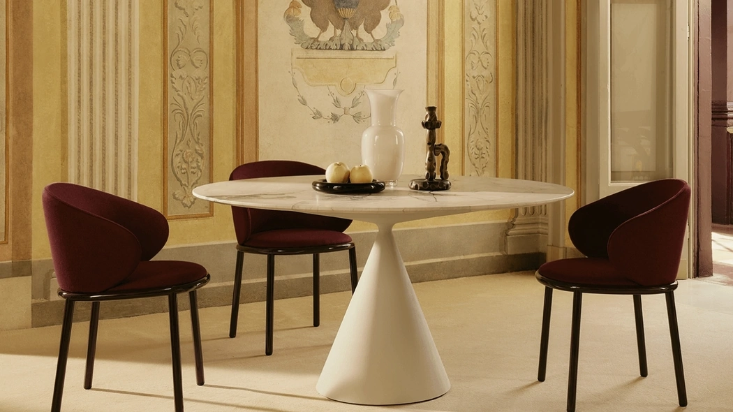 Tavolo Clay in marmo di Desalto