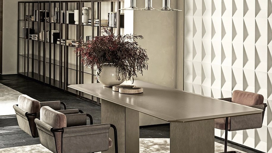 Tavolo Dolm Plus in cristallo verniciato di Gallotti&Radice
