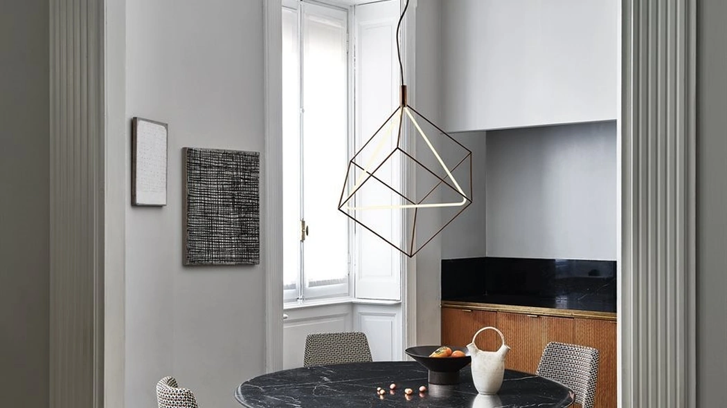 Tavolo Oto Big in marmo di Gallotti&Radice