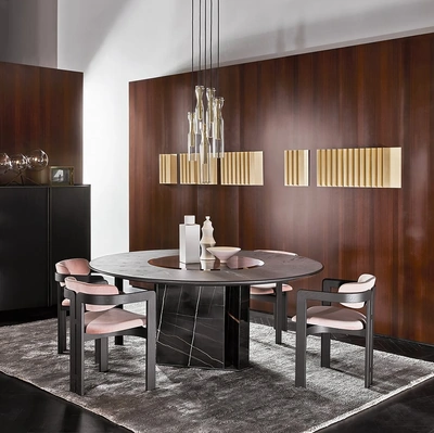 Tavolo Platium Round con piano in frassino e base rivestita in marmo di Gallotti&Radice