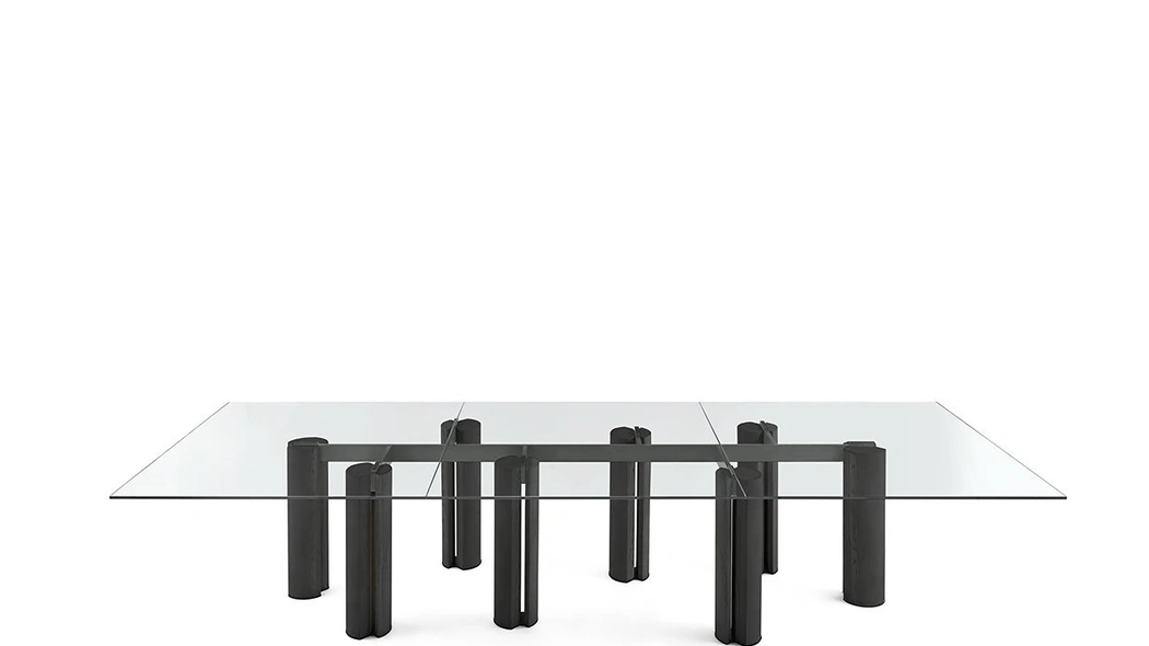 Tavolo Simpòdio System W in cristallo con base in massello di frassino di Gallotti&Radice