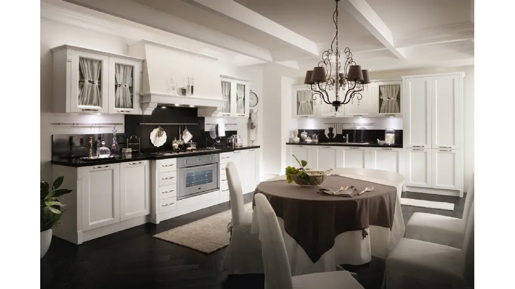 Cucina Classica angolare in laccato finitura Neve con top in marmo nero Sweet Kitchen Classic Melody di Callesella
