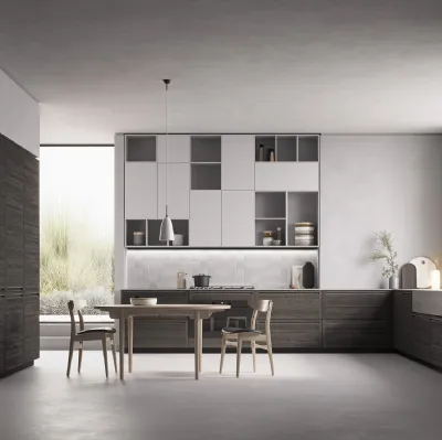 Cucina Moderna angolare M2 Memo in essenza Olmo Grigio e laccato opaco Efeso con top in Laminam Pietra di Savoia Grigia Bocciardata di Meson's Cucine