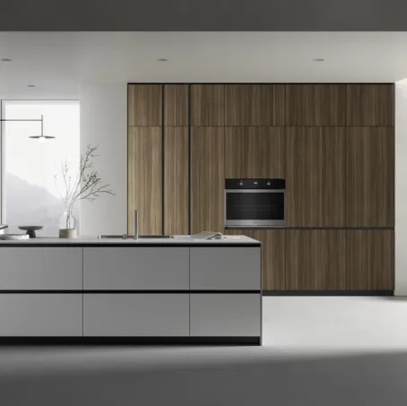 Cucina su misura con penisola M2 Linea n laccato Bianco di Meson's Cucine