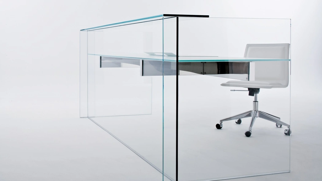 Bancone Reception in cristallo Air Desk Hall di Gallotti&Radice